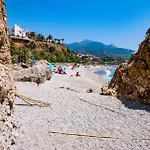 Villa Deluxe House With Roof Terrace And Pool Nerja