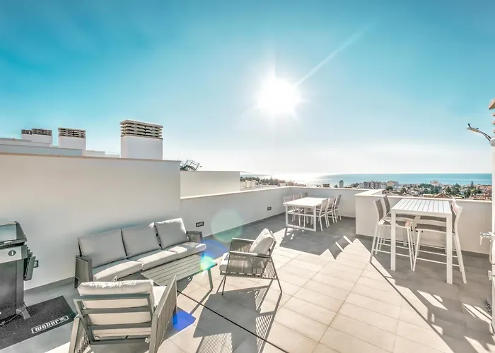 Villa Deluxe House With Roof Terrace And Pool