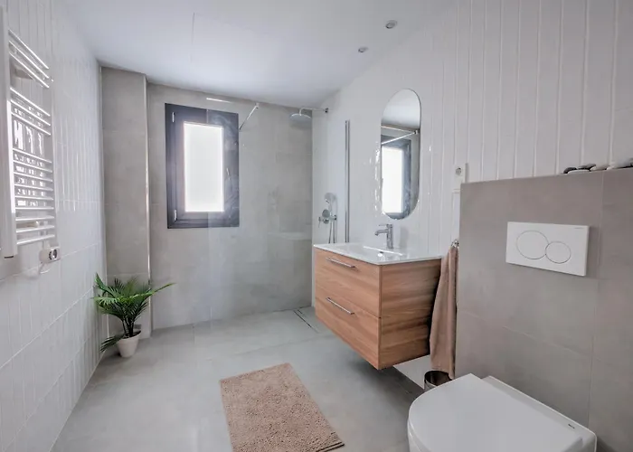 Deluxe House With Roof Terrace And Pool * Nerja