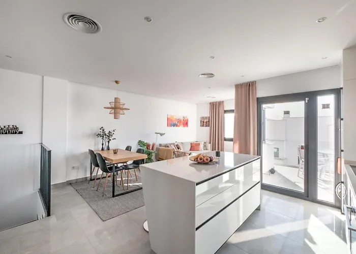 Deluxe House With Roof Terrace And Pool * Nerja