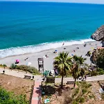 Deluxe House With Roof Terrace And Pool Villa Nerja