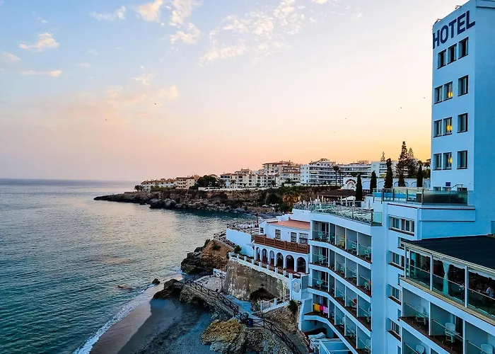 Deluxe House With Roof Terrace And Pool * Nerja